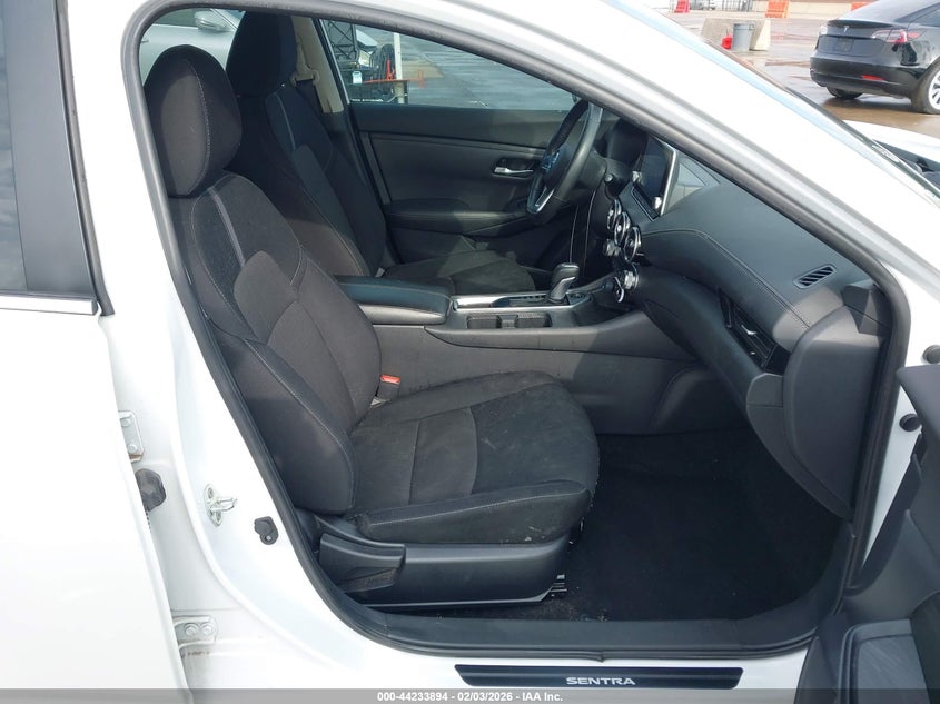 2023 Nissan Sentra Sv Xtronic Cvt