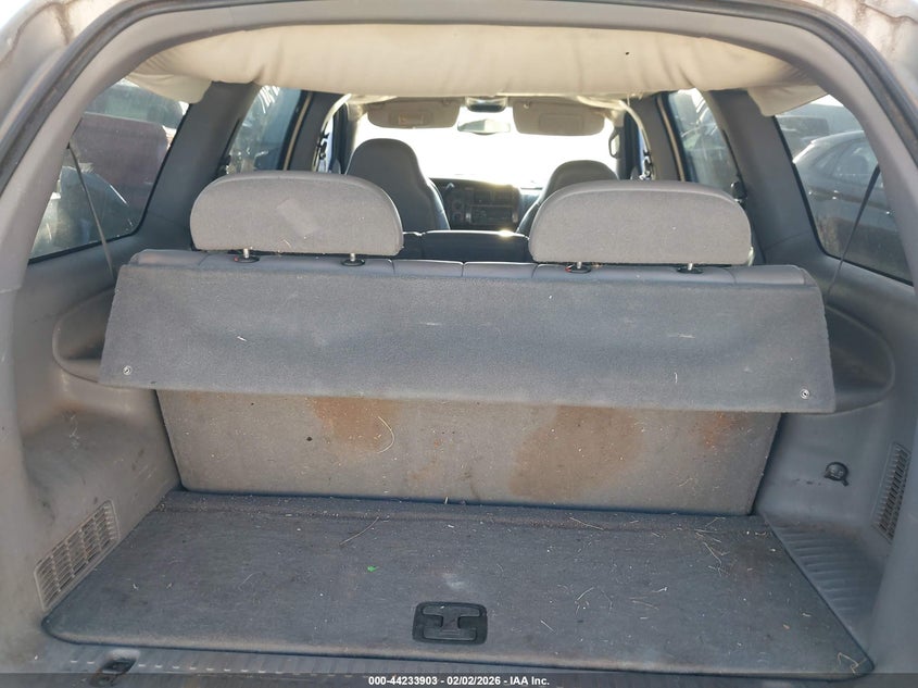2000 Dodge Durango VIN: 1B4HR28Y8YF113442 Lot: 44233903
