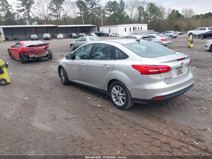 Vin: 1fadp3f29hl336298, lot: 44730001, ford focus se 20173