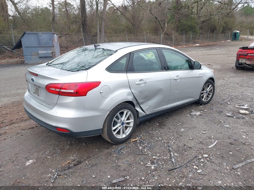 Vin: 1fadp3f29hl336298, lot: 44730001, ford focus se 20174
