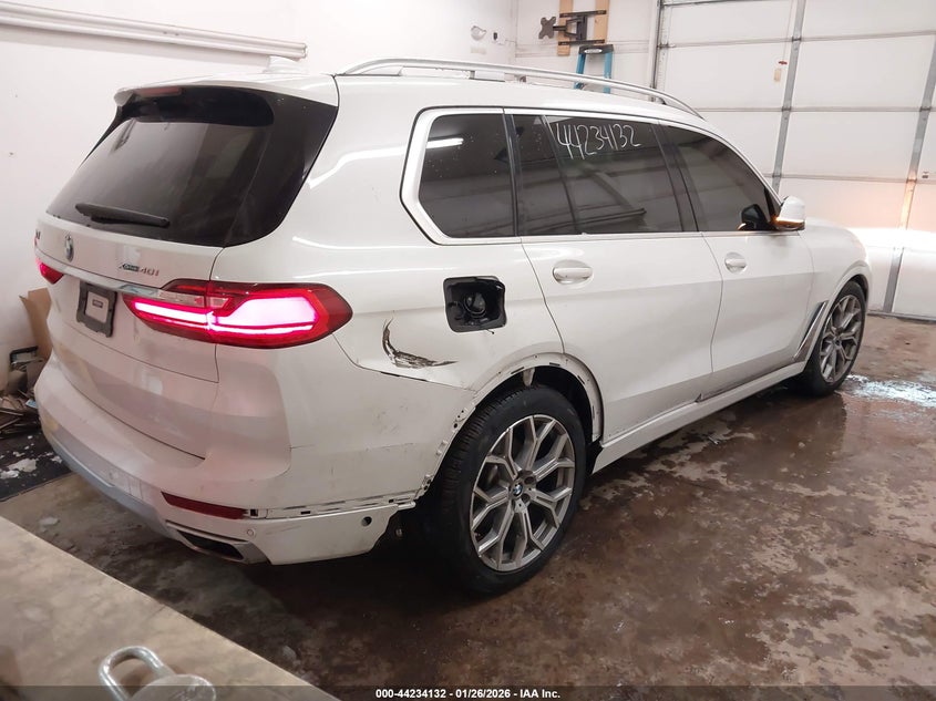2021 BMW X7 xDrive40I