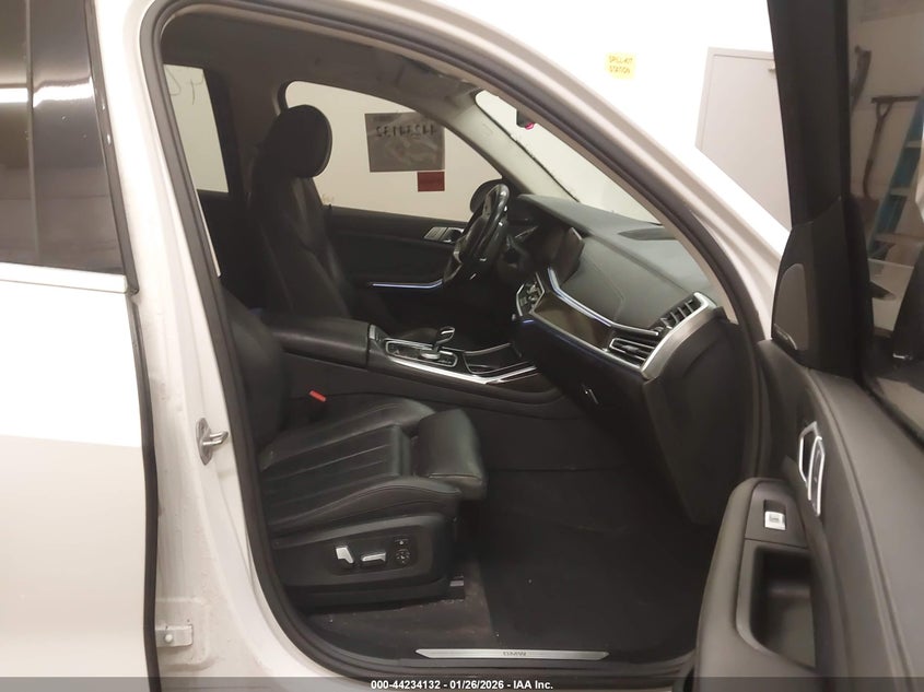 2021 BMW X7 xDrive40I