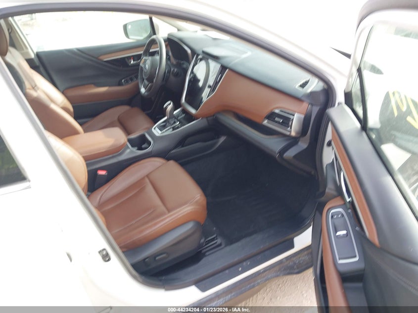 2022 Subaru Outback Touring