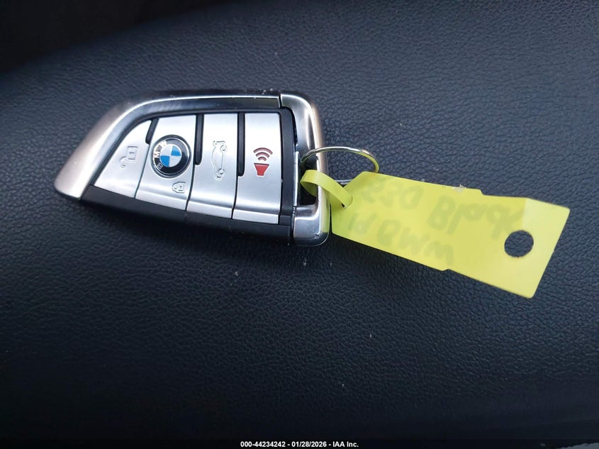 2019 BMW 530I xDrive VIN: WBAJA7C5XKG910330 Lot: 44234242