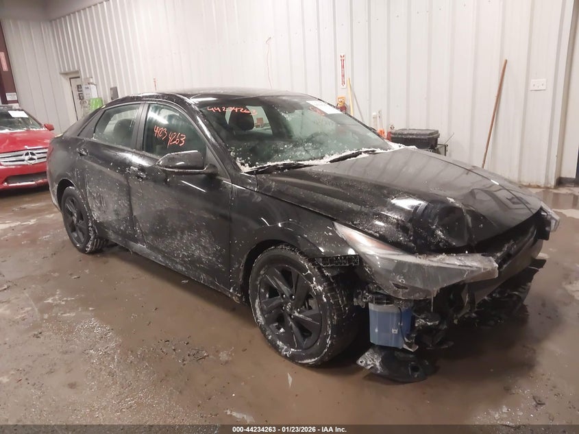 2022 Hyundai Elantra Sel