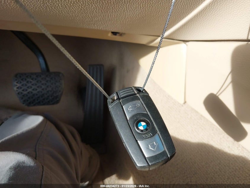 2009 BMW 328I VIN: WBAPH53529A434534 Lot: 44234273