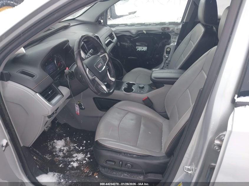 2019 GMC TERRAIN auction photo 5
