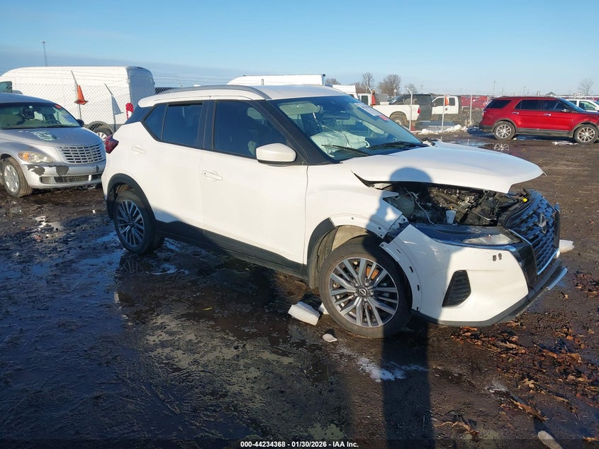 2024 Nissan Kicks Sv Xtronic Cvt