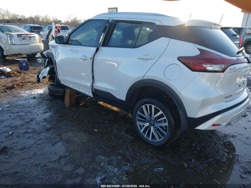 2024 Nissan Kicks Sv Xtronic Cvt