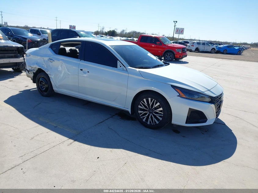 2024 Nissan Altima Sv Fwd