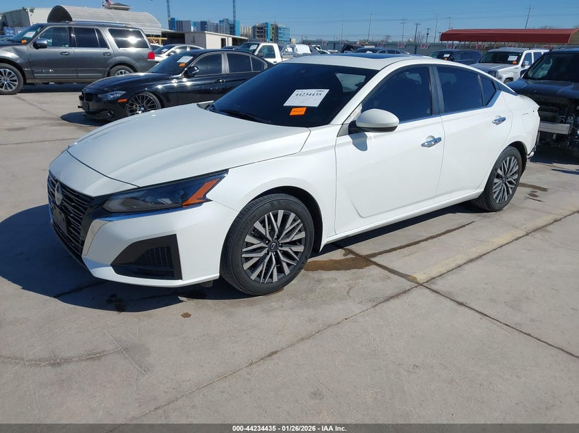 2024 Nissan Altima Sv Fwd