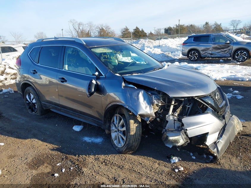 2019 Nissan Rogue Sv
