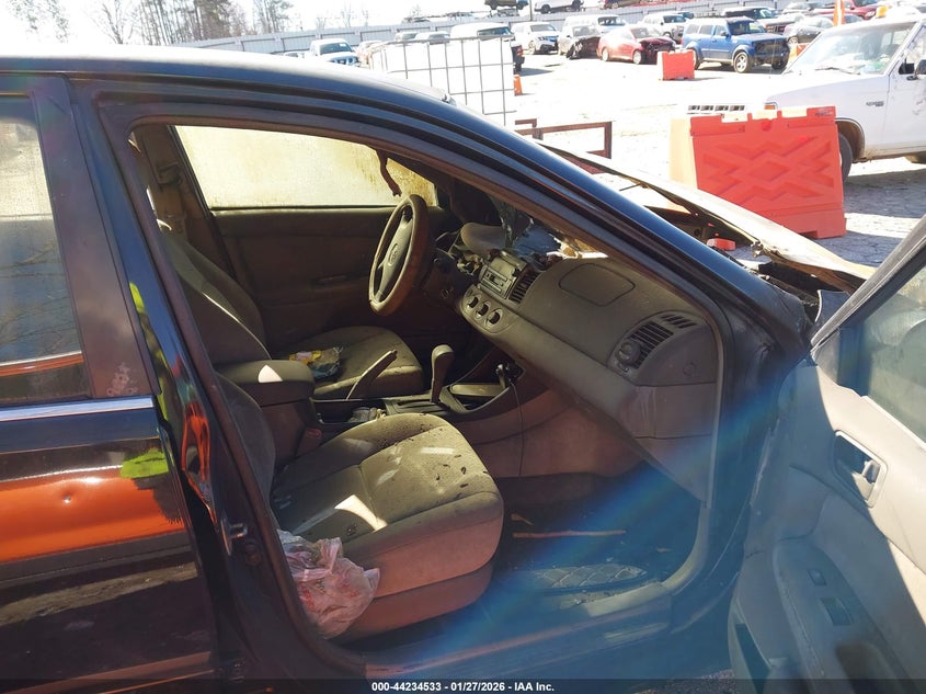 2004 Toyota Camry Std