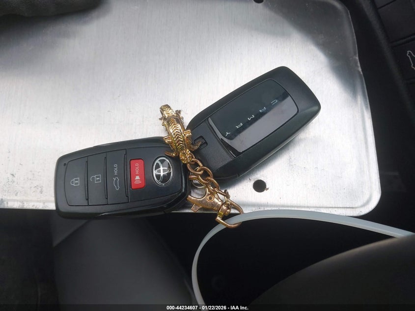 VIN 4T1DBADK3SU010980 2025 TOYOTA CAMRY SE