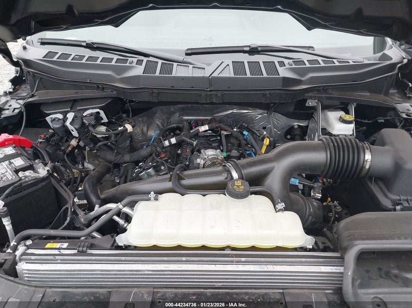 VIN 1FTEW2KP4SKE08888 2025 FORD F-150 STX