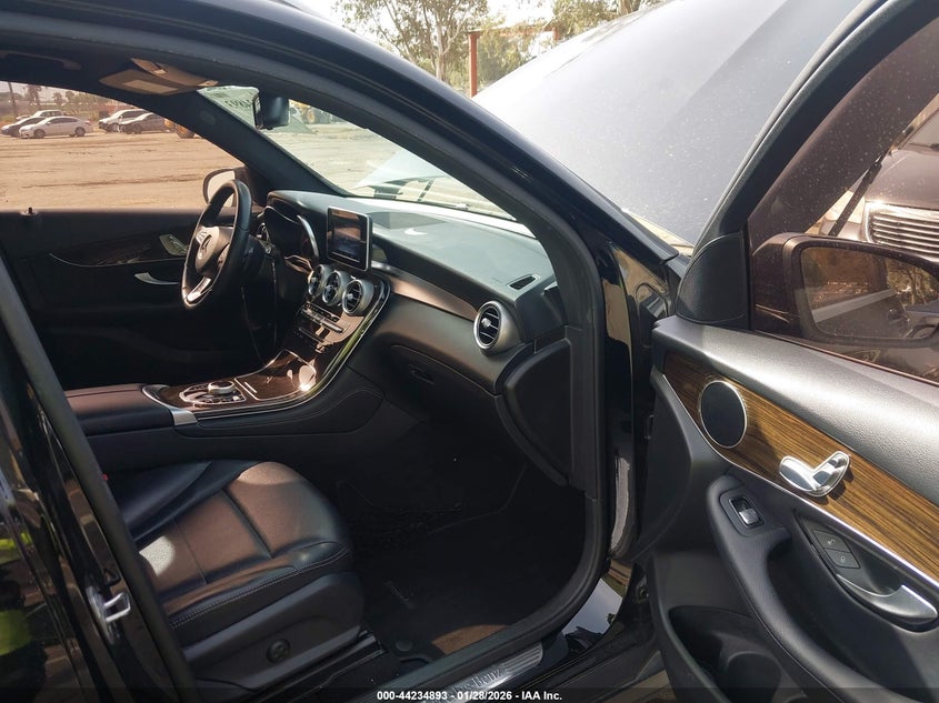 2018 Mercedes-Benz Glc 300