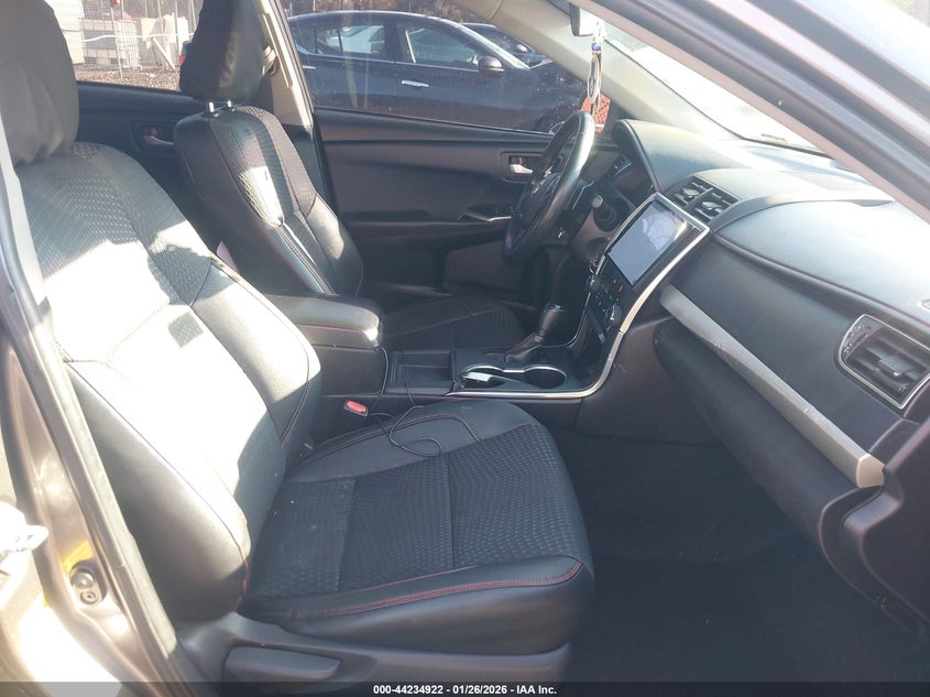 2015 Toyota Camry Se