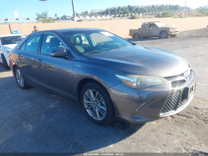 2015 Toyota Camry Hybrid Se