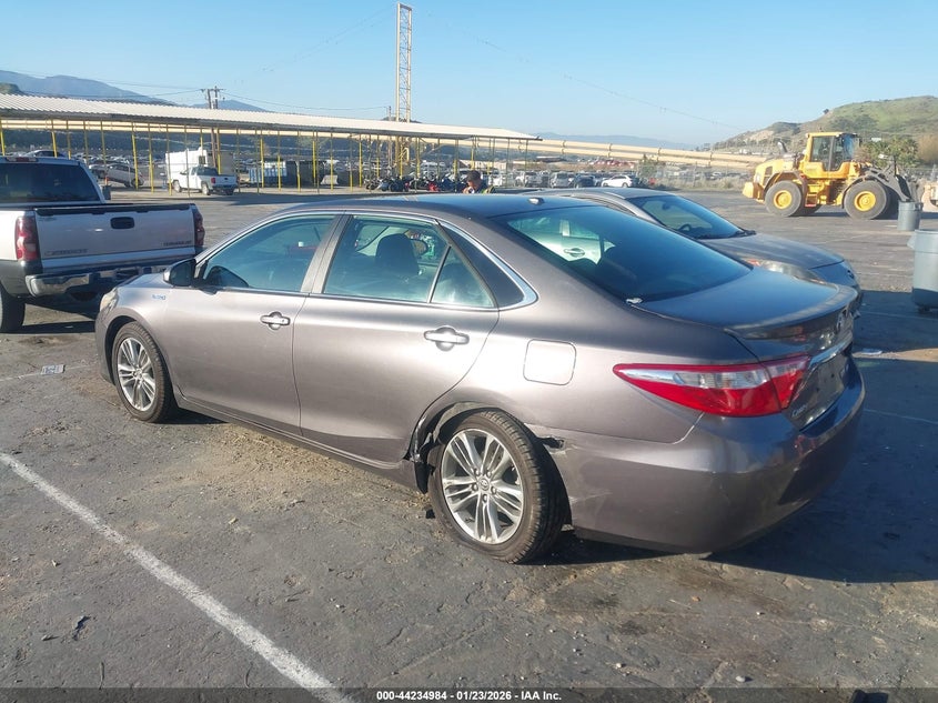 2015 Toyota Camry Hybrid Se