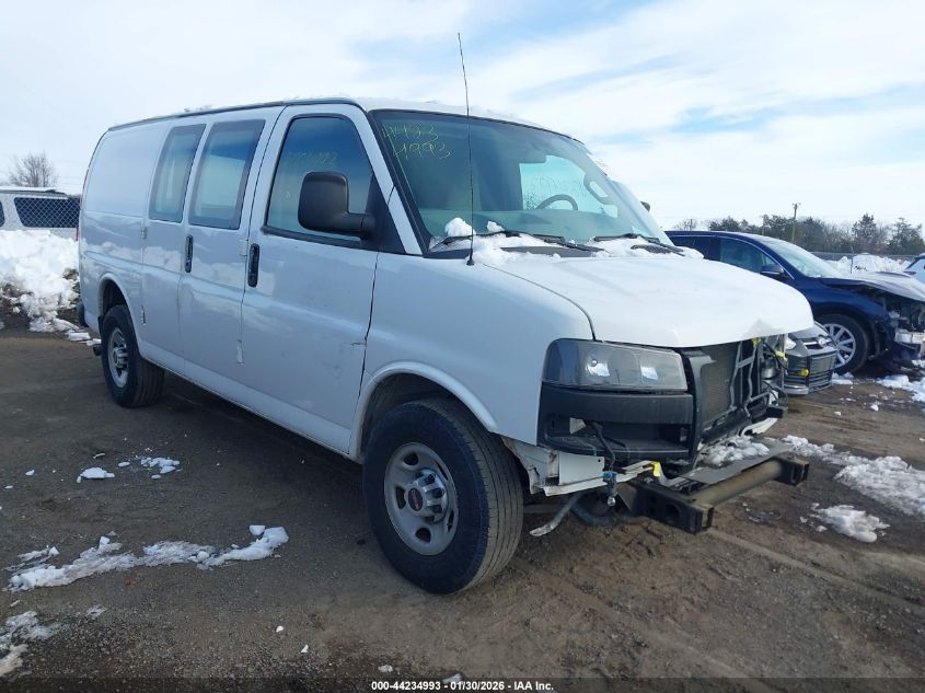 2017 GMC Savana 2500