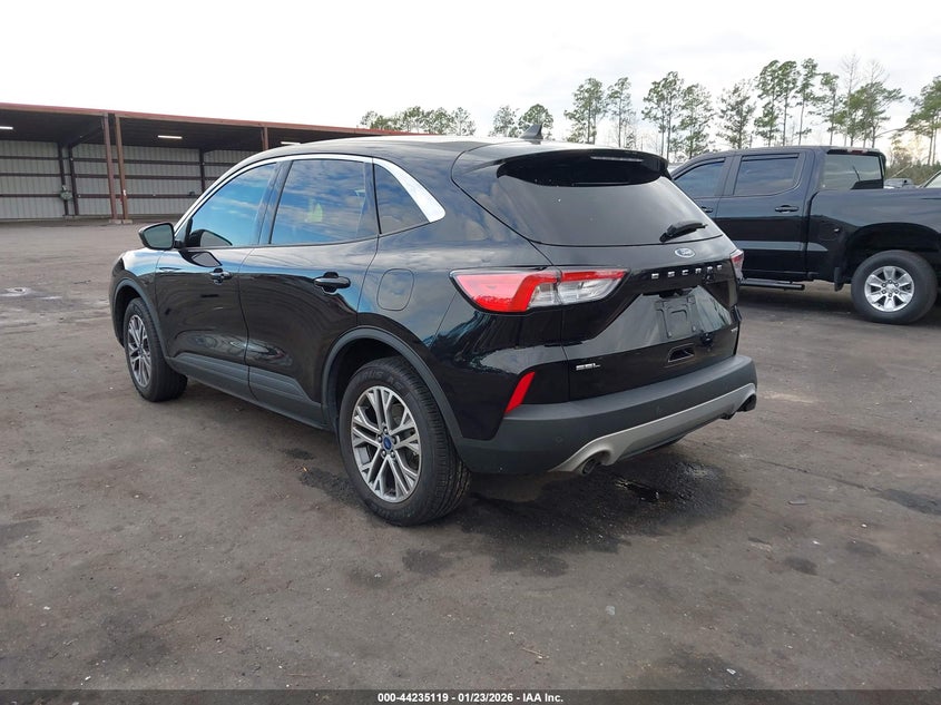 2022 Ford Escape Sel