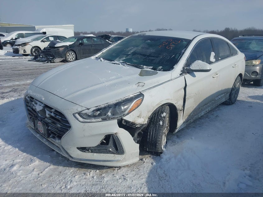 VIN 5NPE24AF5KH761297 2019 HYUNDAI SONATA SE