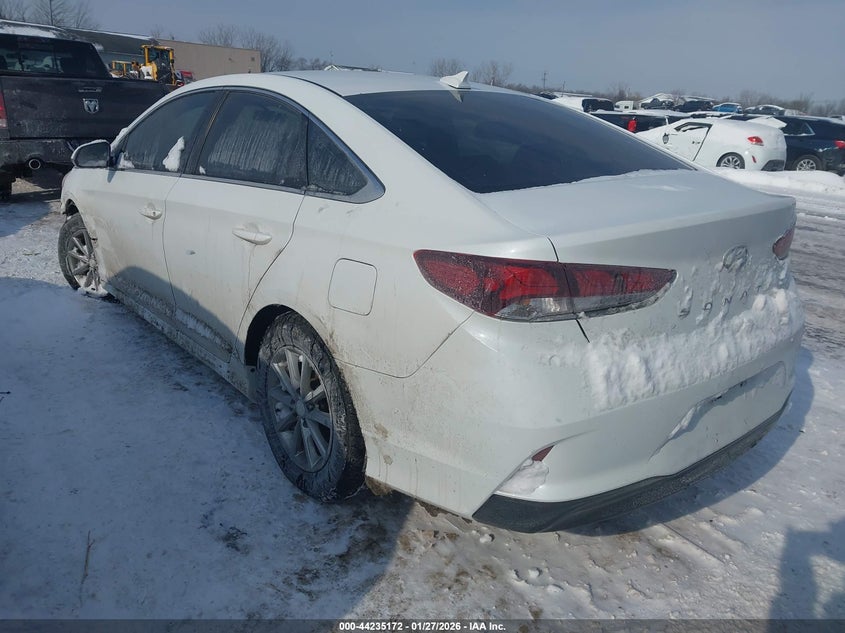 VIN 5NPE24AF5KH761297 2019 HYUNDAI SONATA SE