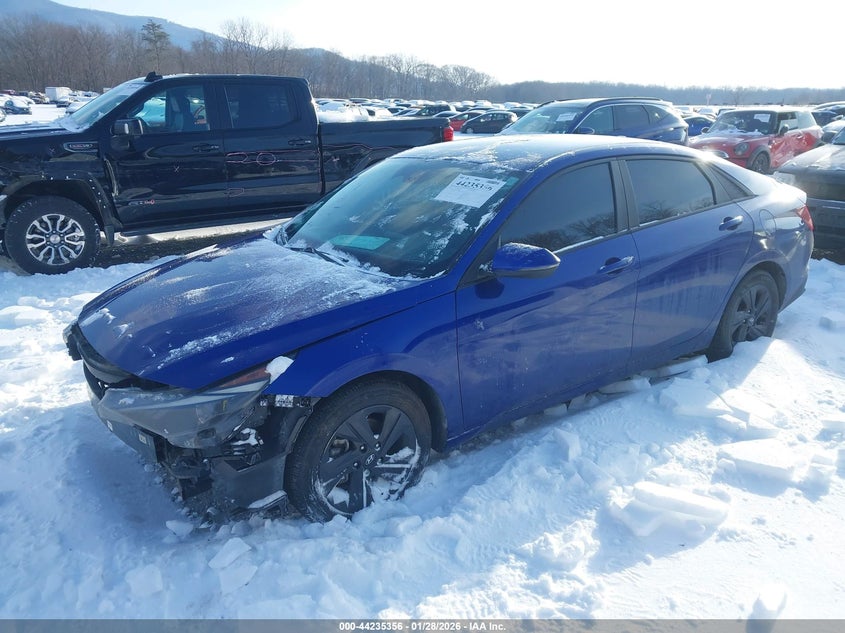 2022 Hyundai Elantra Sel