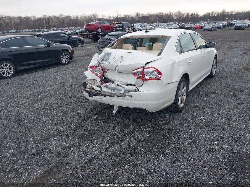 2013 Volkswagen Passat 2.5L Se