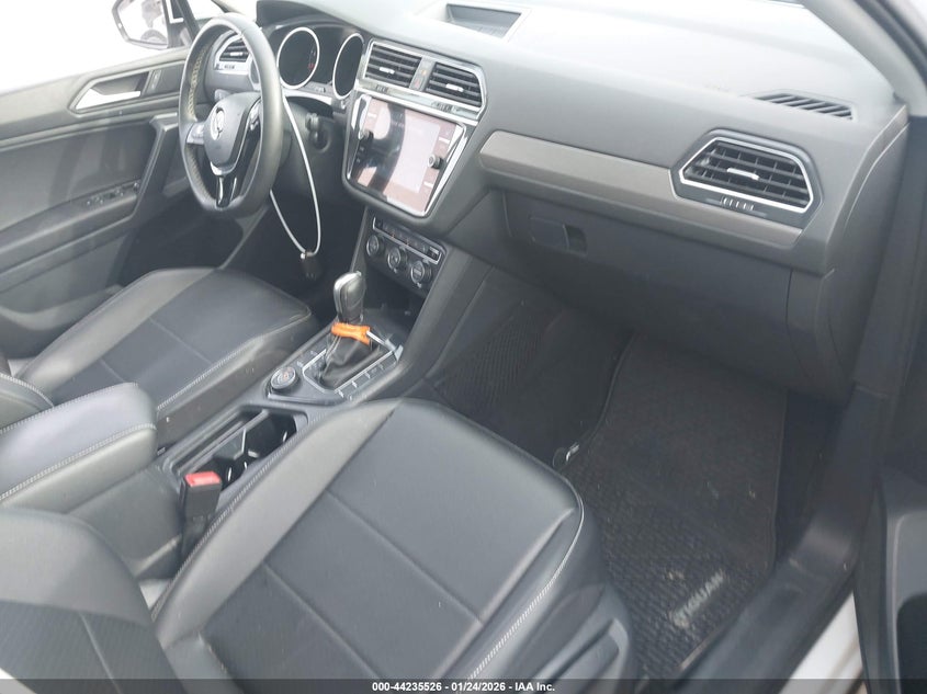 2021 Volkswagen Tiguan 2.0T Se/2.0T Se R-Line Black/2.0T Sel