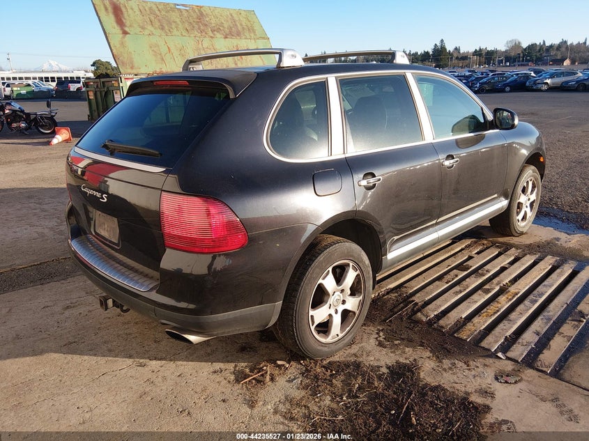 2004 Porsche Cayenne S