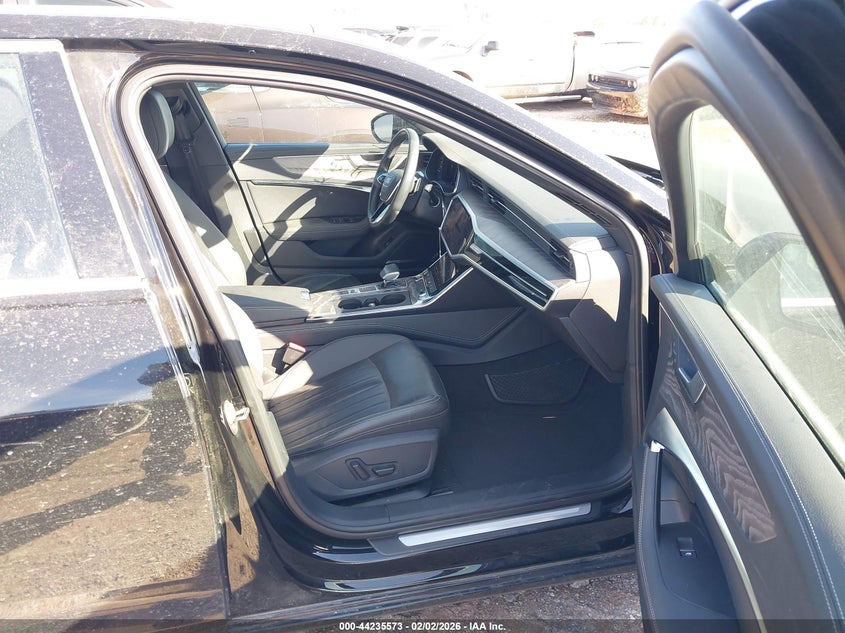 2024 Audi A6 Premium Plus 45 Tfsi Quattro S Tronic