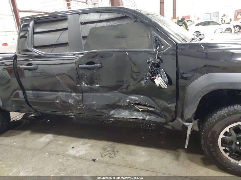 VIN 3TMLB5JN4RM064616 2024 TOYOTA TACOMA TRD OFF ROAD
