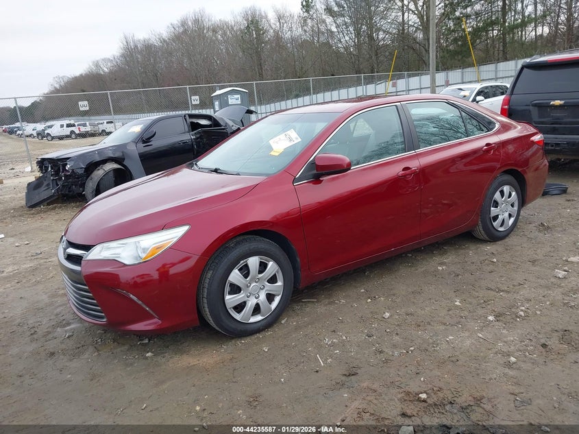 2016 Toyota Camry Le