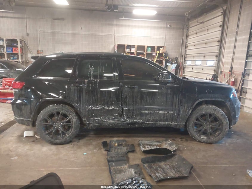 VIN 1C4RJFAG6LC143296 2020 JEEP GRAND CHEROKEE ALTITUDE