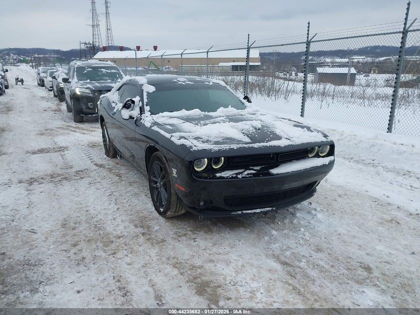 2019 Dodge Challenger Sxt Awd