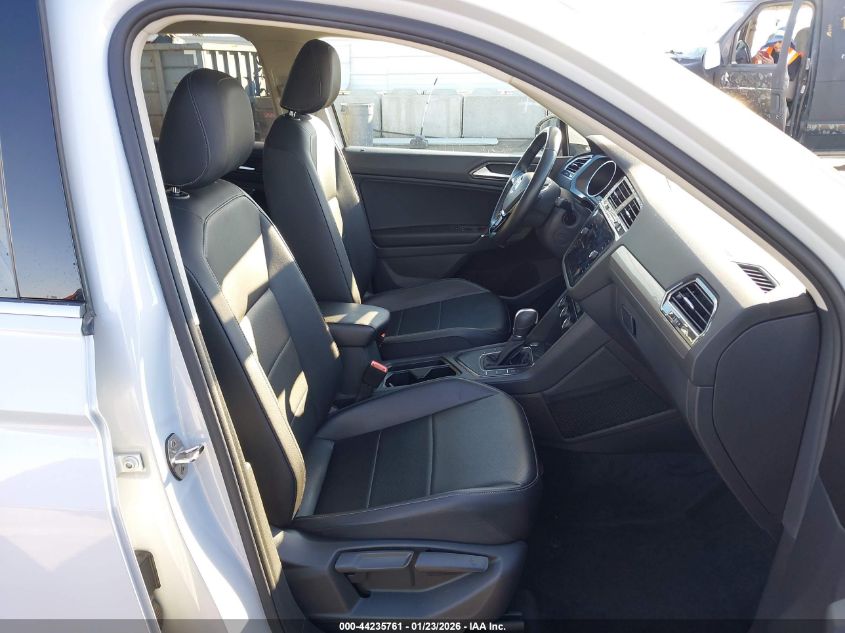 2018 Volkswagen Tiguan 2.0T Se/2.0T Sel