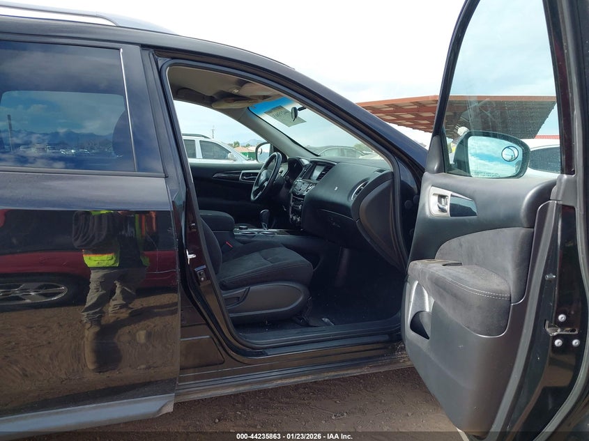 2014 Nissan Pathfinder Platinum/S/Sl/Sv