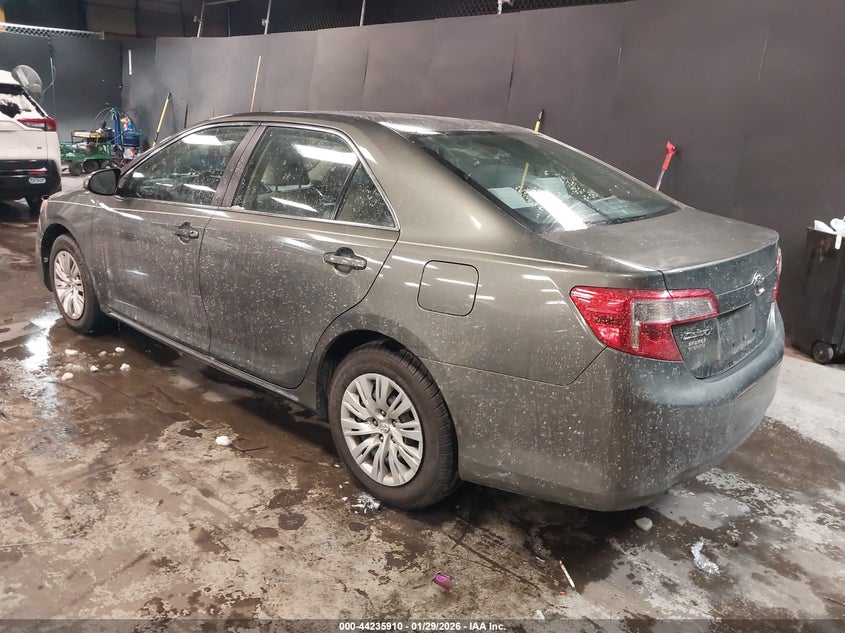 2012 Toyota Camry Se/Le/Xle