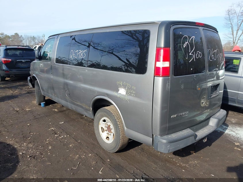 2009 Chevrolet Express 2500 Ls