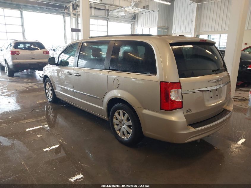 2016 Chrysler Town & Country Touring