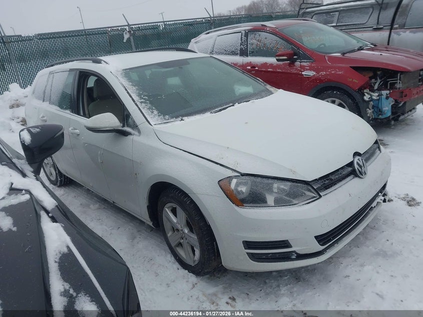 2015 Volkswagen Golf Sportwagen Tdi S 4-Door