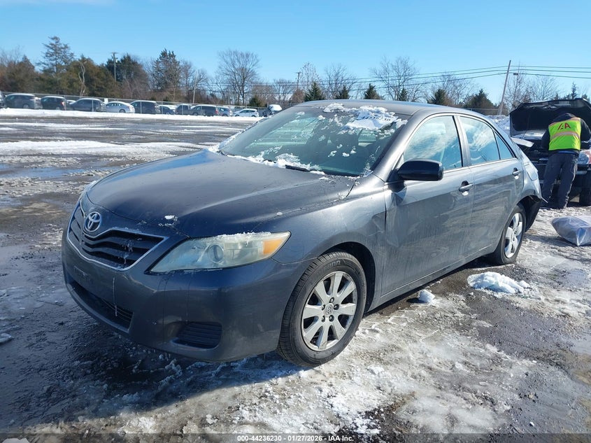 2011 Toyota Camry Le