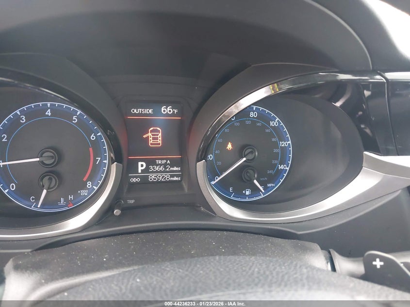 2015 Toyota Corolla S Plus - 7