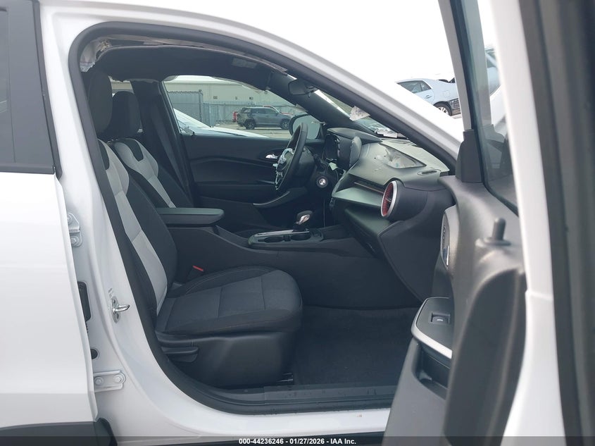 2025 Chevrolet Trax Fwd 1Rs