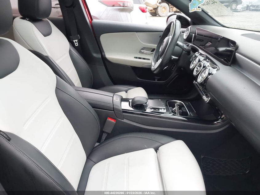 2019 Mercedes-Benz A 220 4Matic