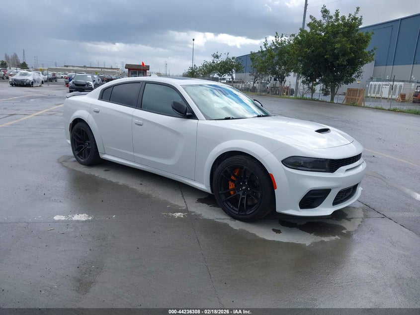 Vin: 2c3cdxgj1ph638714, lot: 44732379, dodge charger scat pack widebody 2023 img_1
