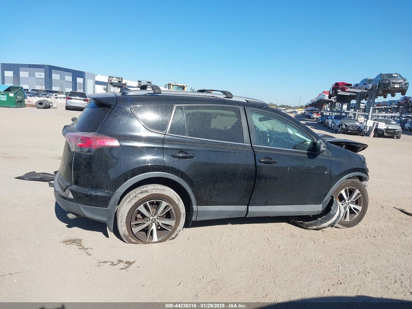 2017 Toyota Rav4 Xle VIN: 2T3WFREV0HW346347 Lot: 44236316