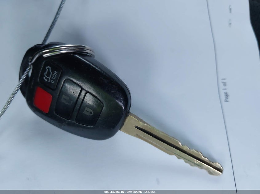 2017 Toyota Rav4 Xle VIN: 2T3WFREV0HW346347 Lot: 44236316