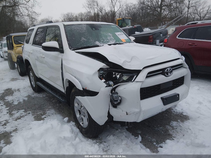 2024 Toyota 4Runner Sr5